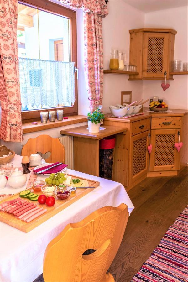 Pension Schneider Нойштифт-им-Штубайталь Экстерьер фото