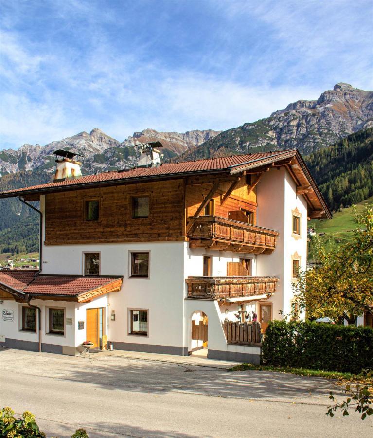 Pension Schneider Нойштифт-им-Штубайталь Экстерьер фото